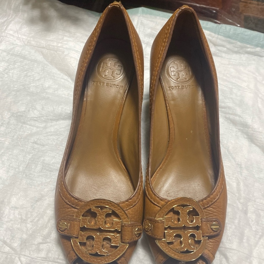 Tory Burch heel